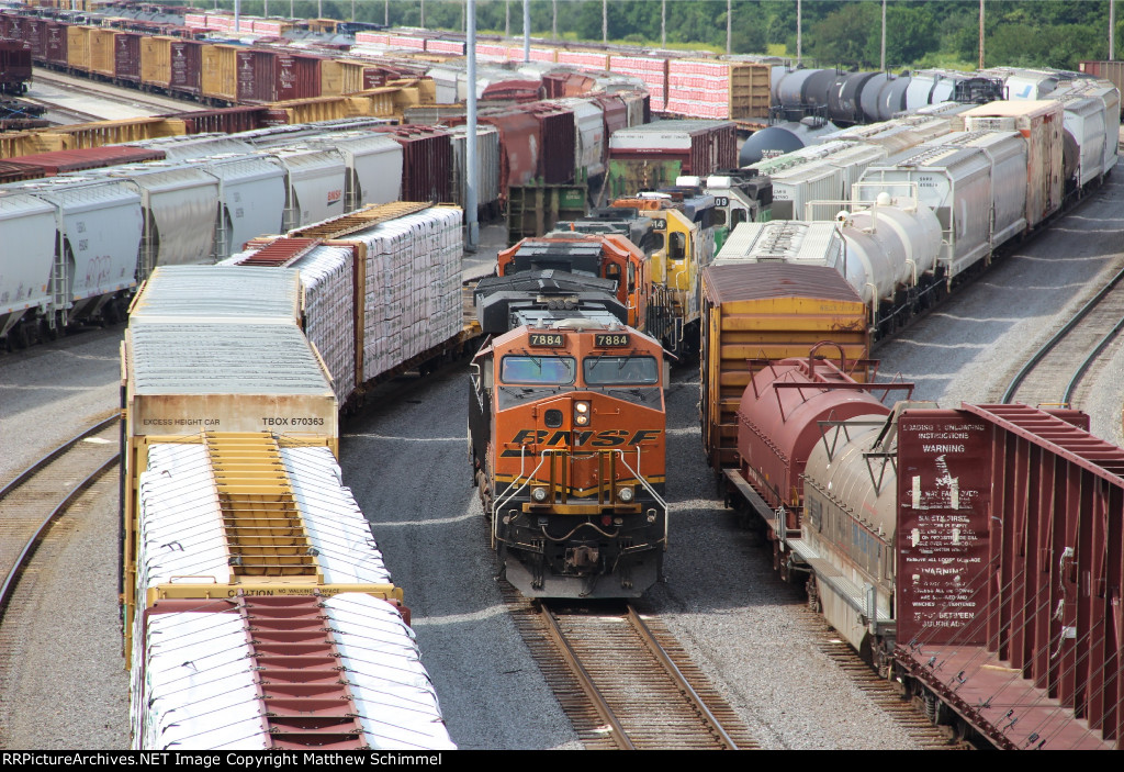 Creeping Into The Galesburg Yard